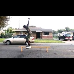 Meet your Posher, Charles